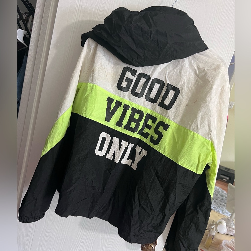 Rue 21 good vibes only bomber jacket size large